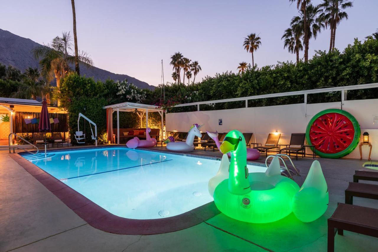 فندق Float Palm Springs - Adults Only المظهر الخارجي الصورة