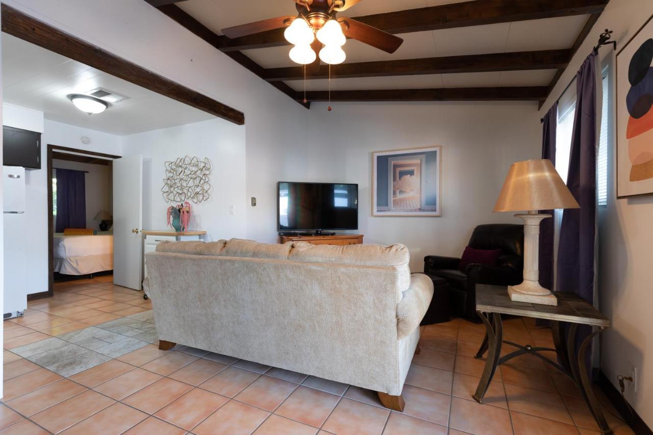 فندق Float Palm Springs - Adults Only المظهر الخارجي الصورة