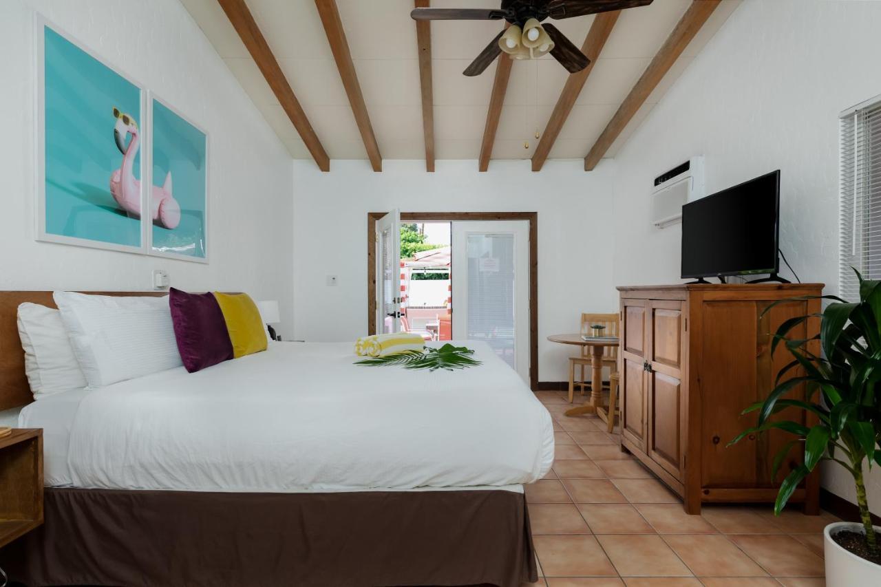 فندق Float Palm Springs - Adults Only المظهر الخارجي الصورة