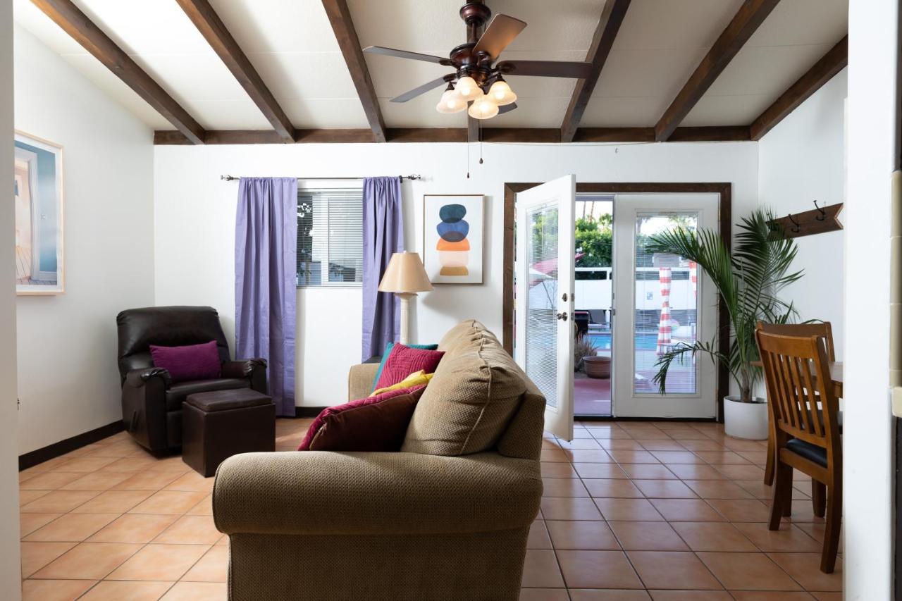 فندق Float Palm Springs - Adults Only المظهر الخارجي الصورة