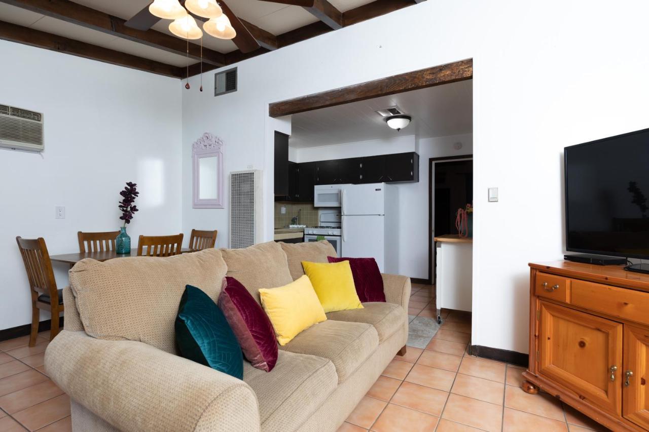 فندق Float Palm Springs - Adults Only المظهر الخارجي الصورة
